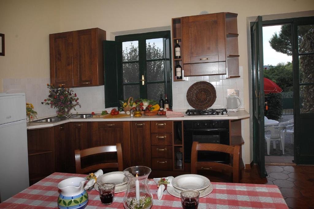 Agriturismo Buon Riposo - Country Resort In The Heart Of Tuscany San Giovanni a Corazzano Стая снимка